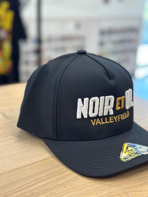 Casquette Weekender p421 brodée-Noir et Or-Cegep de Valleyfield